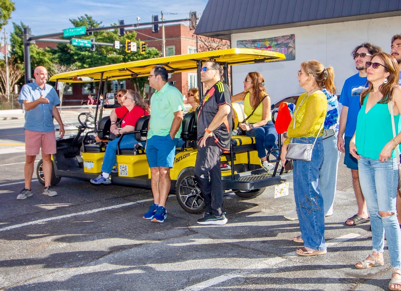Tampa: Guidet byrundtur i Deluxe Street Golf Cart