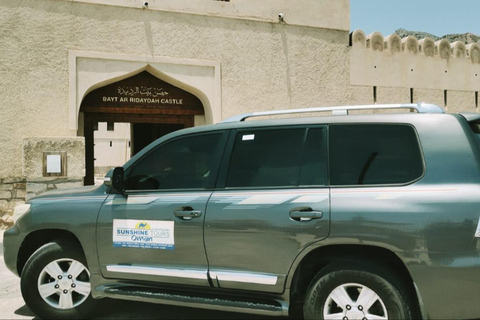 Muscat: Jebel Akhdar & Birkat Al Mouz Full-Day Tour