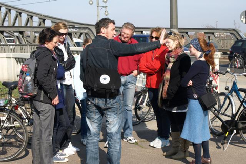 Berliner Mauer Geschichte Kleingruppen-RadtourTour auf Deutsch