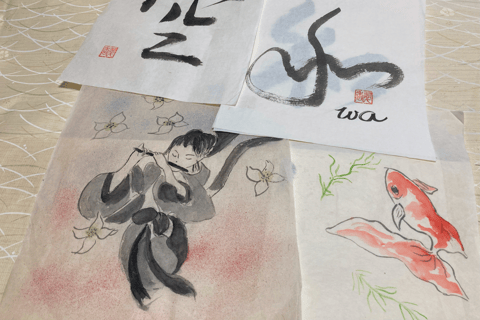 Tokyo: Calligraphy and Kakejiku (Hanging Scroll) Workshop Calligraphy/Painting) and Simple Magnetic Tapestry