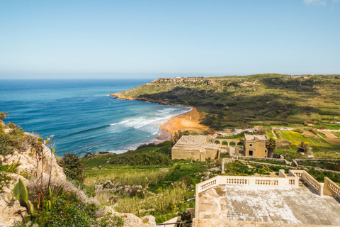 Malta: 9 Bays Cruise with Traditional Ftira and Transport