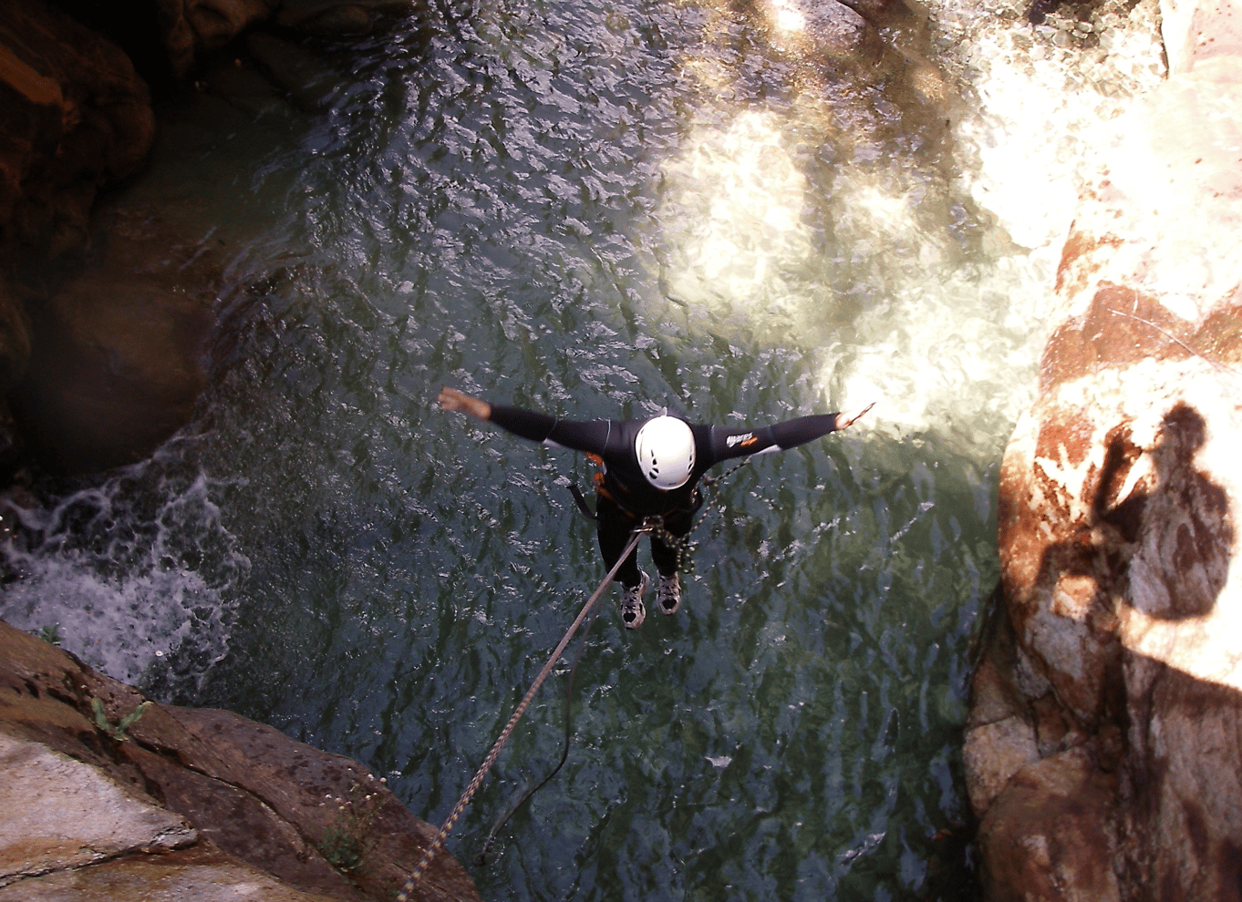 Toscana: Dagsudflugt med canyoning-eventyr