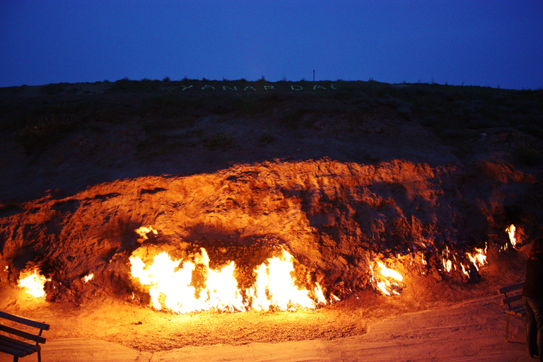 Baku: Gobustan, Vulcões de Lama, Templo do Fogo e Queimada ...