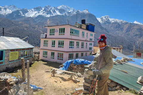 Von Kathmandu aus: 7-tägiger Langtang Trek mit Unterkunft
