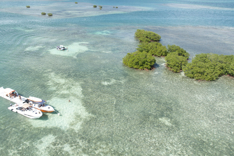 EXCURSIE*** (GRAND-CUL-DE-SAC-MARIN voeten in het water)