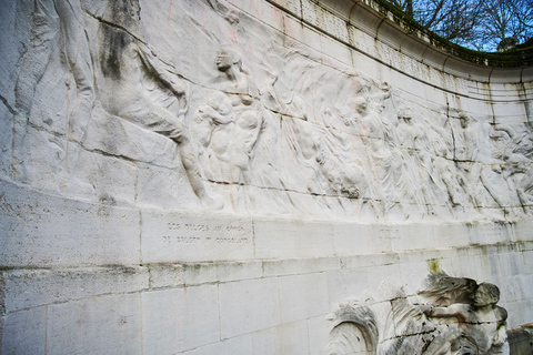 Bruselas: Visita a los Horrores Coloniales de Leopoldo II en el CongoBruselas: Tour a pie del Patrimonio Colonial