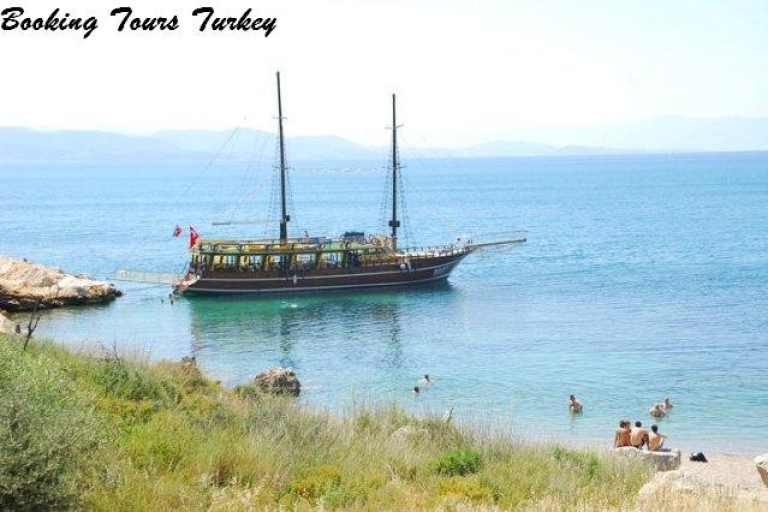 Excursion d'une journée en bateau sur la mer Égée au départ de Kusadasi
