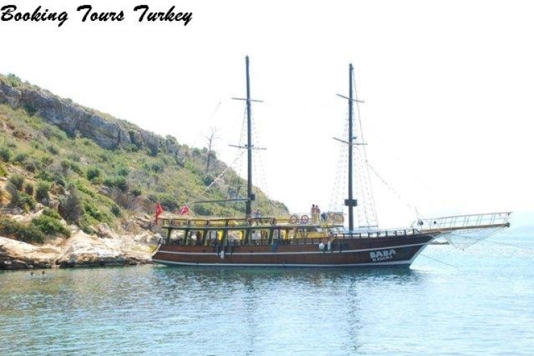 Excursion d'une journée en bateau sur la mer Égée au départ de Kusadasi