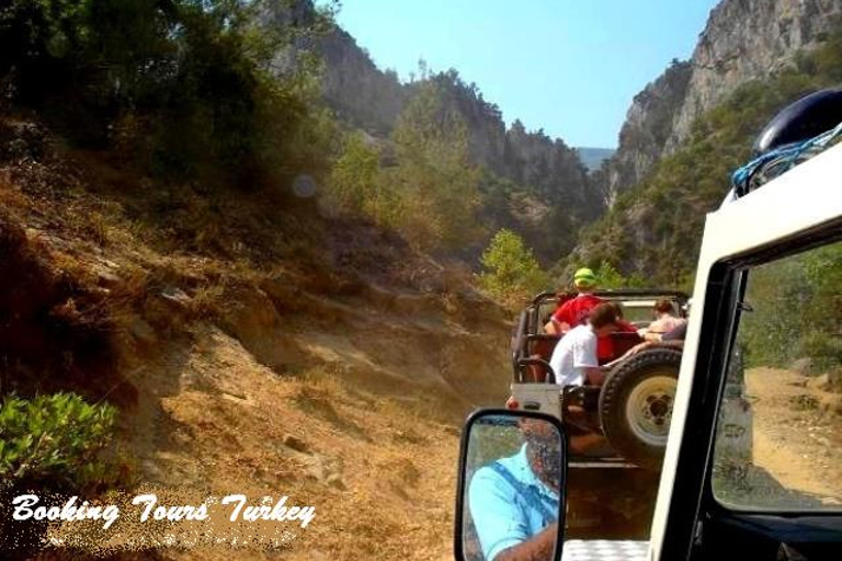Explore Kusadasi by Jeep