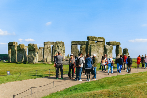 London: Windsor, Stonehenge, Bath, and Roman Baths Day Trip