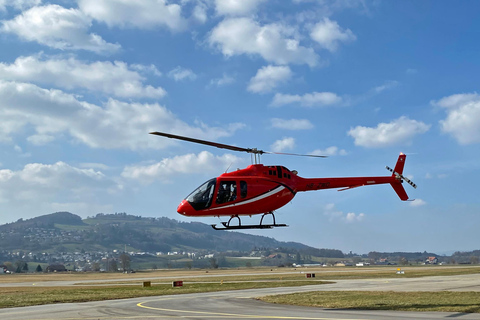 Passeio de helicóptero exclusivo para 4 pessoas nos Alpes Suíços