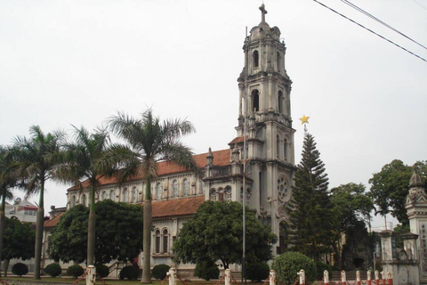 Hanoi: Military History Museum, Hoa Lo Prison & Gardens Tour Small Group: All-In-One Tour: Highlights & Train Street