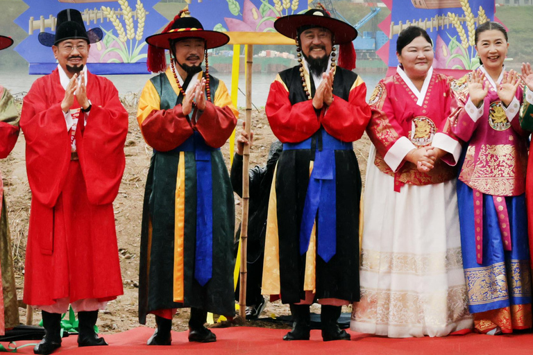 Depuis Séoul : Expérience d&#039;une journée complète au festival Ogok Naru de YeojuAu départ de Séoul : expérience d&#039;une journée complète au festival Yeoju Ogok Naru
