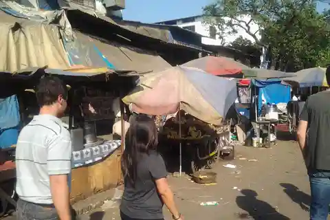 Excursão a Bollywood com visita a favelas e espetáculo de dança