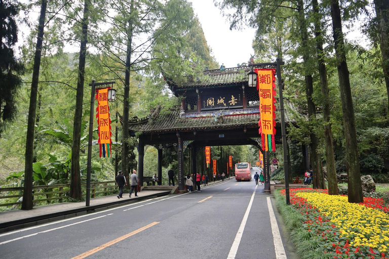 2-Day Chengdu & Mount Qingcheng Heritage Tour