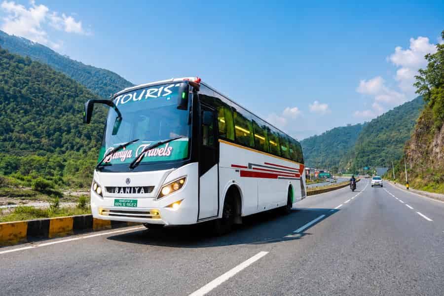 Nacht-Touristenbus: Kathmandu nach Pokhara oder Pokhara nach KTM. Foto: GetYourGuide Nacht-Touristenbus: Kathmandu nach Pokhara oder Pokhara nach KTM. Foto: GetYourGuide
