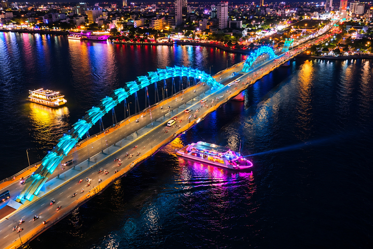 Da Nang: Han River Dinner Cruise with Private Table Options Upper-Deck Dinner — River & City Views