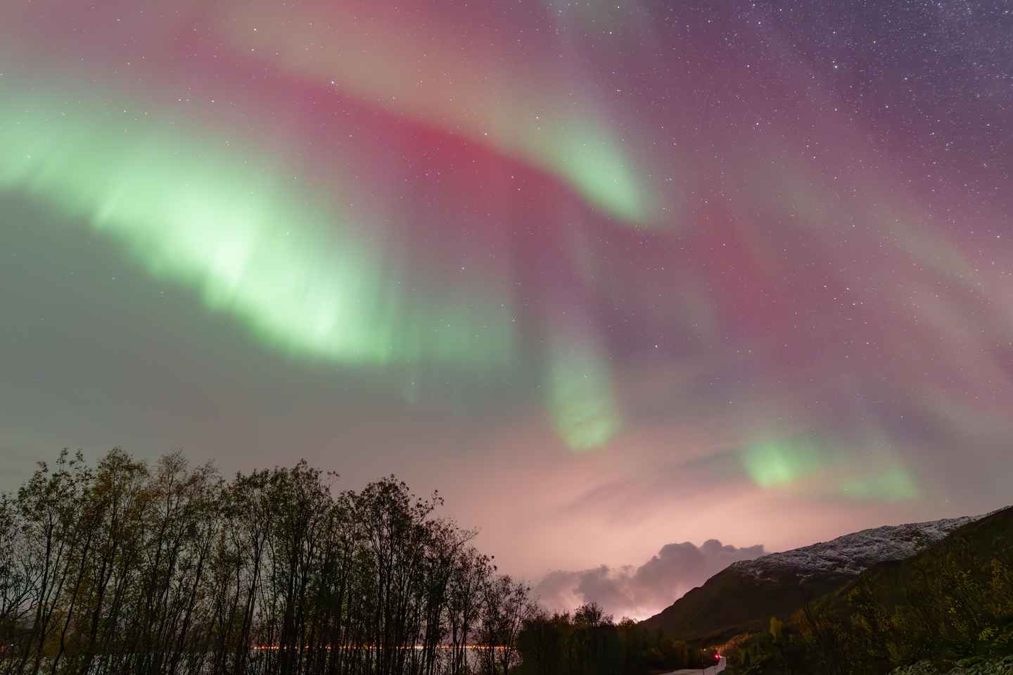 Tromsø: Aventura en búsqueda de auroras para grupos pequeños