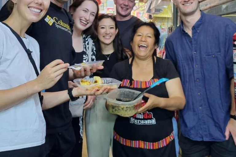 Lima: Barranco Street Food Tour by Tuk-Tuk with 13 Tastings