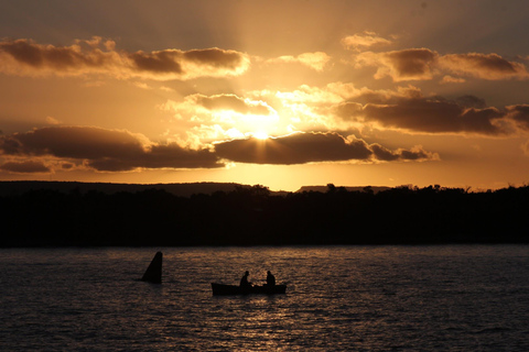 Boat ride through Valparaiso Bay Boat ride through the bay of Valparaíso