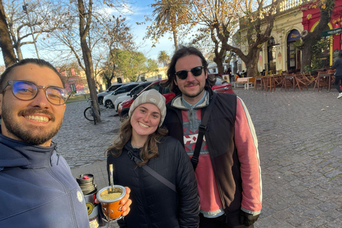 Colonia del Sacramento: Prepare mate like a local Colonia del Sacramento: Make mate like a local