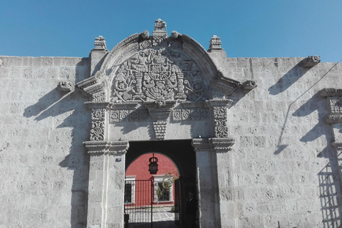Arequipa: City Tour and a visit to the Monastery of Santa Catalina Arequipa: City Tour and Visit to the Santa Catalina Monastery