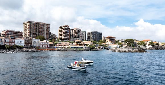 Catania: Explore the Coast by private Boat, Your Way