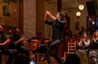 Barcelona: Flamenco-Show mit Abendessen im Tablao de Carmen