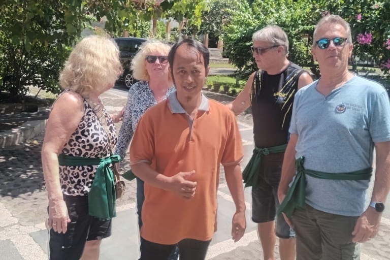 Lombok: Viaje Privado Personalizado-Alquiler de Coche con Conductor-Guía