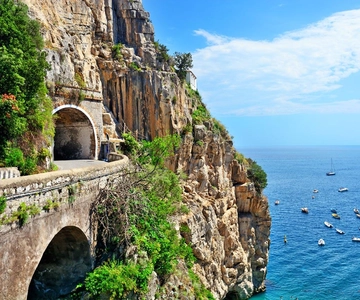 Sorrento and the Amalfi Coast in a wheelchair - Private tour
