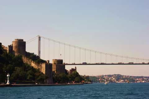 Bosphorus Cruise and Dolmabahçe Palace Tour Full Day
