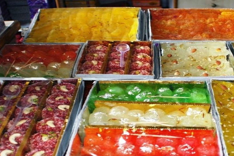 Delhi till Agra: Berättelser om Taj Mahal och lokalt livPrivat Agra-resa från Delhi – bil, guide och biljetter