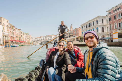 Venice: St. Mark's Basilica, Doge's Palace & Gondola Ride Private: Doge's Palace, Gondola Ride & St. Mark's Basilica