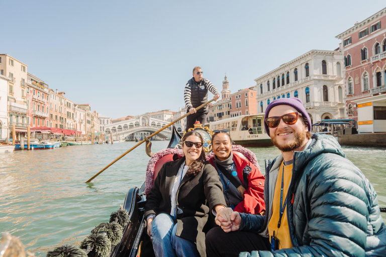 Venice: St. Mark's Basilica, Doge's Palace & Gondola Ride Private: Doge's Palace, Gondola Ride & St. Mark's Basilica