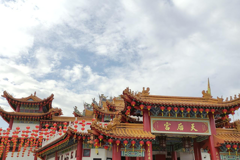 Kuala Lumpur: 30 Attractions Across 3 Eras