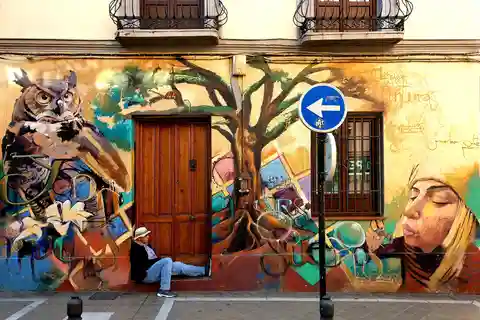 Gadekunst og huletur i Granada