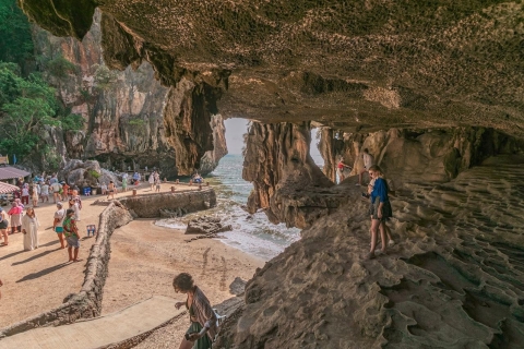 Khaolak: Pasarela al atardecer por la Bahía de Phangnga e Isla James BondPuesta de Sol en la Bahía de Phang Nga y Excursión a la Isla de James Bond