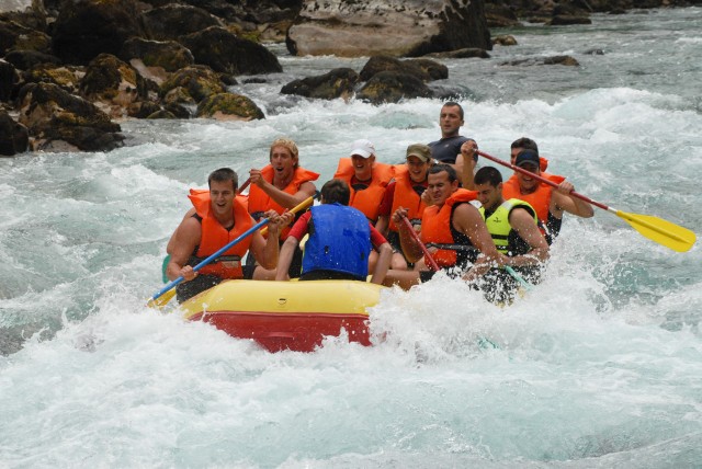 River Tara Rafting in Montenegro: een hele dag vanuit Dubrovnik