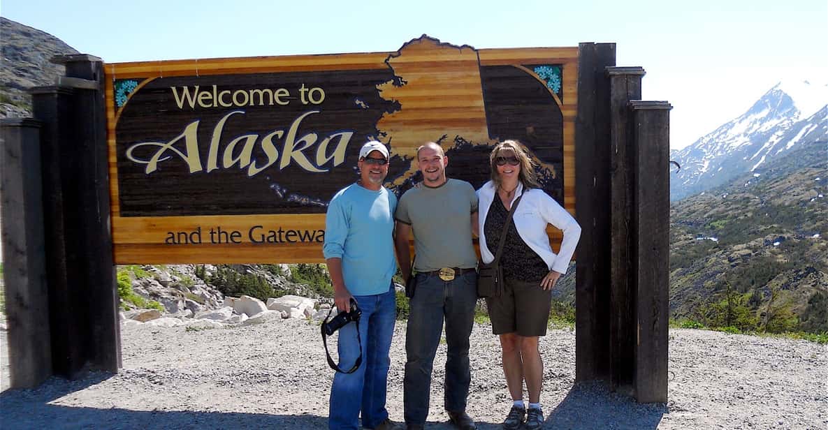 From Skagway: 3-Hour White Pass Summit Bus Tour