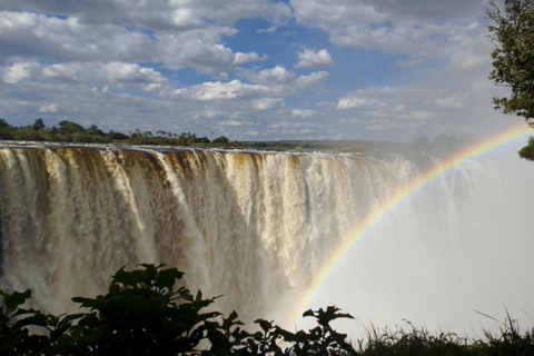 Victoria Falls: Guided Tour, Sunset Cruise, and Dinner