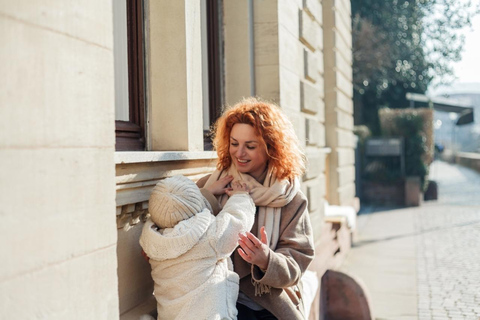 Bucharest: Old Town Essentials Private Photoshoot Super Premium: 75 Photos | 90 mins