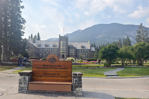 From Calgary: Banff Private Tour with Transport and Pickup