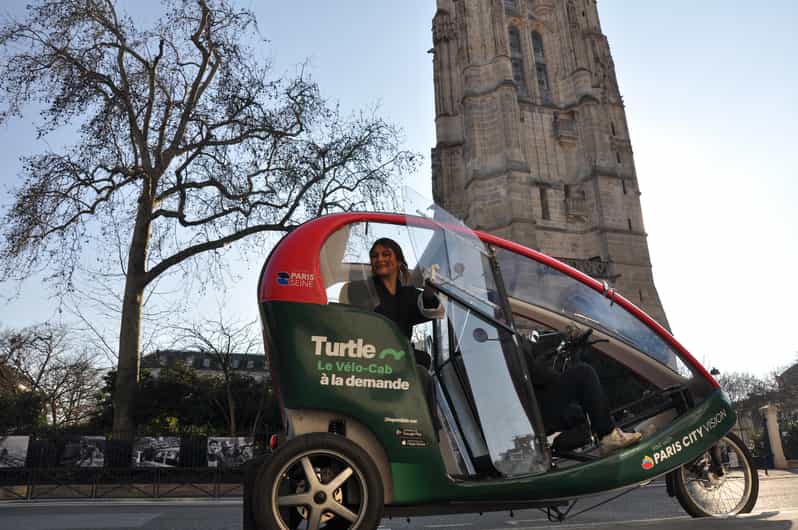 Paris: Private Rickshaw Tour – Le Marais