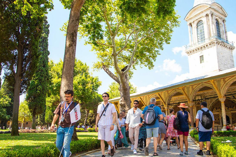 Topkapi Palace Guided Tour with Harem & Skip-the-Line Entry