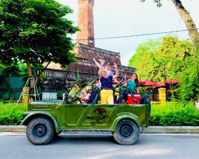 Historischer Armee-Jeep Hanoi: Kultur, Sightseeing und Spaß