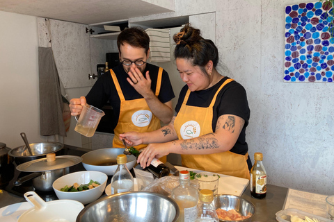Kitsune (vos) udon en gekruide rijst｜Onder begeleiding van RD｜KyotoKitsune (vos) udon en gekruide rijst | Onder toezicht van RD | Kyoto
