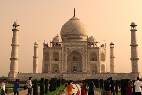 Tour del Taj Mahal con biglietto d&#039;ingresso prioritarioSolo servizio di guida turistica