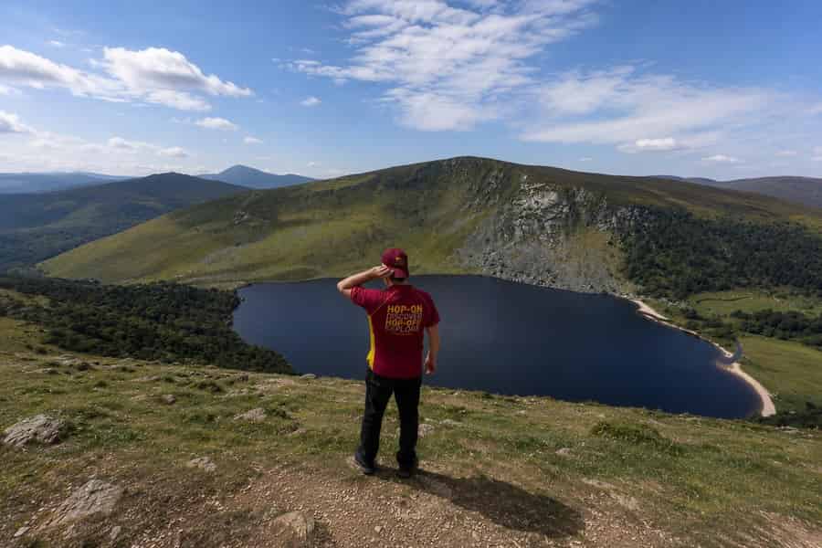 Ab Dublin: Geführte Tour zu den Wicklow Mountains & nach Glendalough. Foto: GetYourGuide Ab Dublin: Geführte Tour zu den Wicklow Mountains & nach Glendalough. Foto: GetYourGuide