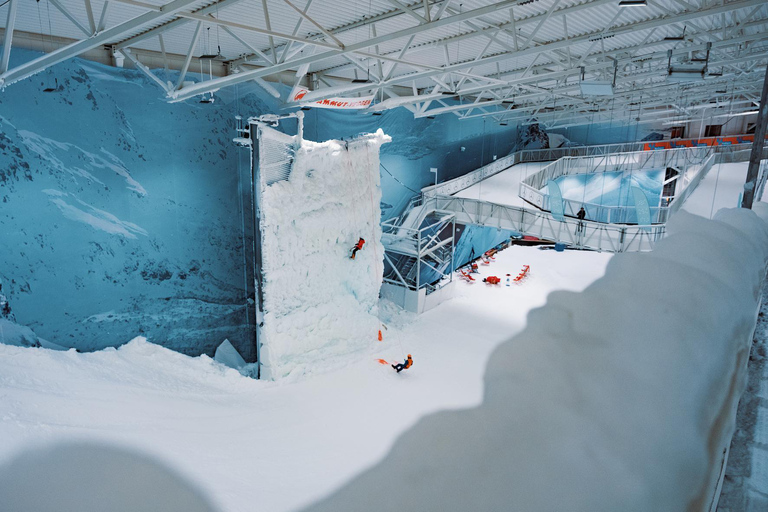 Oslo: Een ijsklimervaring in SNØ Ski DomeOslo: IJsklimmen bij SNØ Ski Dome