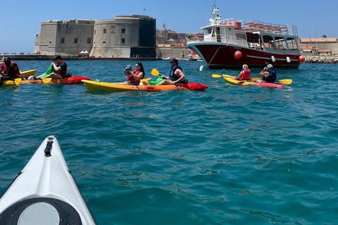 Dubrovnik : Excursion en kayak et plongée en apnée au coucher du soleilCircuit de 3 heures : Kayak et plongée en apnée au coucher du soleil